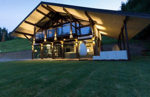 Vatra Dornei House | Alpine Lounge