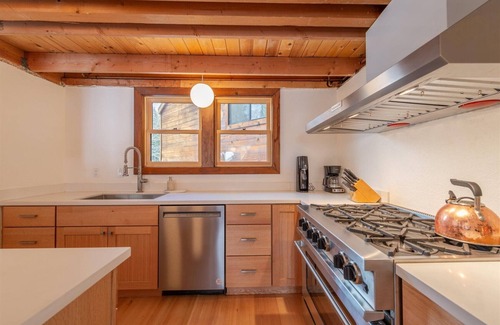 Alpine Meadows House | Alpine Meadows ski retreat ~ Sauna