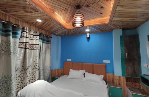 Theog House | Alpine Valley Homestay
