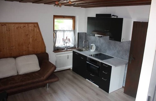 Grabenstatt Apartment | Alpine view between 2 lakes. 2 rooms - new kitchen - bathroom