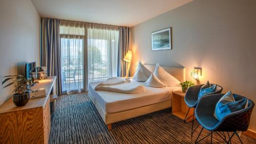 Alsóörs Bed & Breakfast | Alsóörs Marina