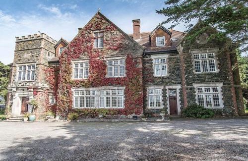 Newton Ferrers House | Alston Hall