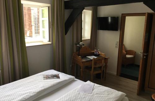 Warburg Hotel | Alt Warburg