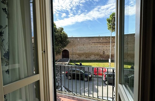 Porto Recanati House | Alta Marea Holiday home by the sea, right in the center of Porto Recanati