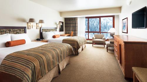 Salt Lake Mountain Resorts Cabin | Alta's Rustler Lodge