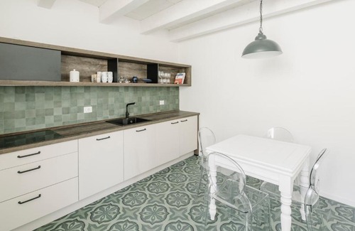 Carloforte House | AltaMarea - Luce, spazi ampi e comfort al centro del paese