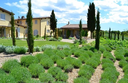Sovicille Apartment | Altana 2 bedroom 2 bathroom apartment