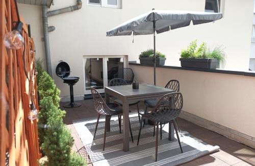 Fulda Apartment | Altbauoase Fulda - ruhig, zentral, Terrasse, Bahnhof 400m -