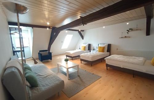 Altdorf bei Nuernberg Apartment | Altdorf zentral, Stadtnähe NBG Toplage 96qm 3Zi