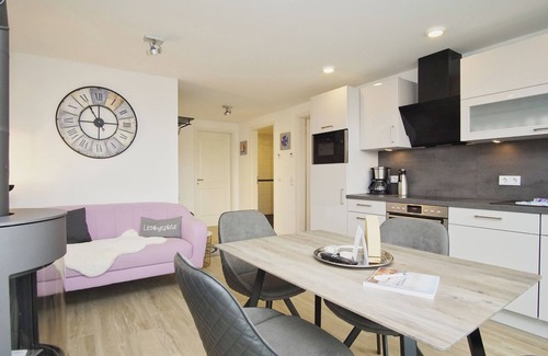 Lauterbach Apartment | Alte Fischfabrik Lauterbach Penthousewohnung Nr. 13 Glücksmomente