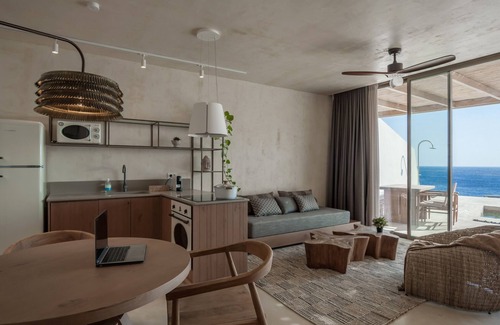 Vizari Villa | Altera Cave-Ourania Villa
