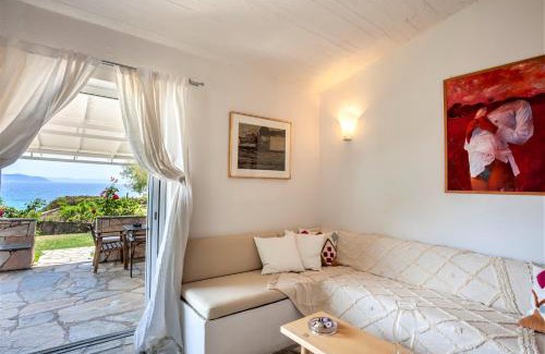 Sithonia House | Alterra Vita Captain's Cabin