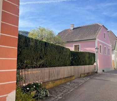 Durnstein House | Altes Winzerhaus in der Wachau - neu renoviertes Haus mit Terrasse