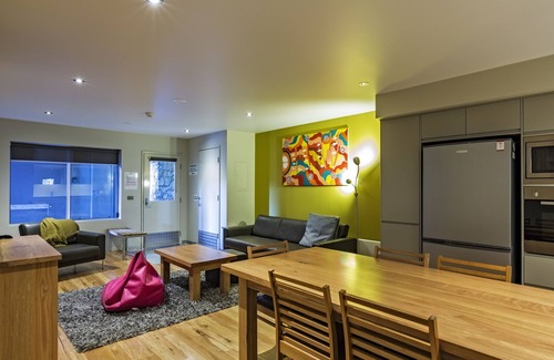 Falls Creek Apartment | Altezza 1570