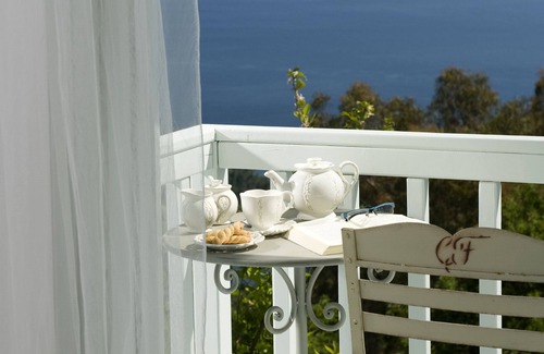 Alonissos Apartment | Althea A* Class Suites: Point of View Suite