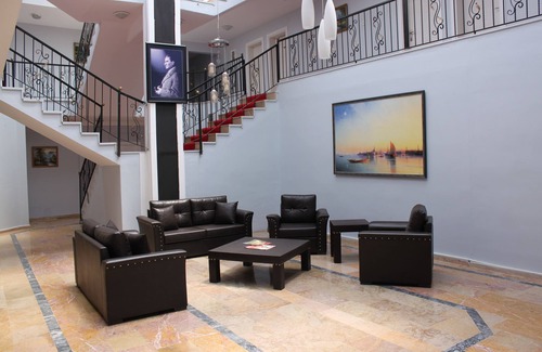 Altınova Hotel | Altin Otel