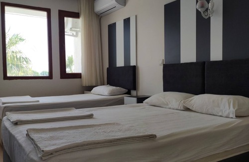 Altınova Hotel | Altin Otel