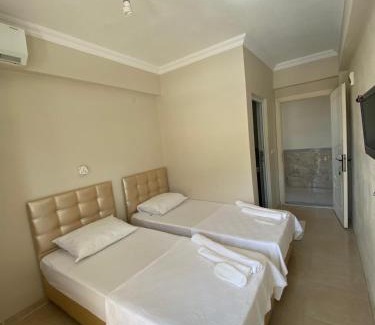 Marmara Hotel | Altinkum tatil konakları