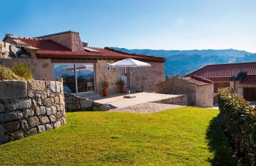 Arcos de Valdevez Villa | Altiva - Casas de Selim