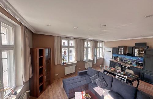 Zittau Apartment | Altstadt Apartment Zittau - stilvolle familienfreundliche Ferienwohnung 78qm am Zittauer Museum und Zittauer Gebirge im Herzen der Oberlausitz mit eigenem Parkplatz ideal zum Wandern im Dreiländereck