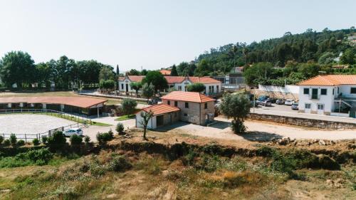 Alvarenga Villa | Alvarenga Apartments