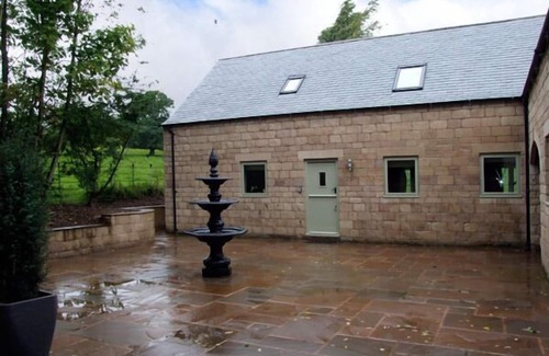 Farley Cottage | ALVETON, family friendly, with open fire in Farley Near Alton Towers