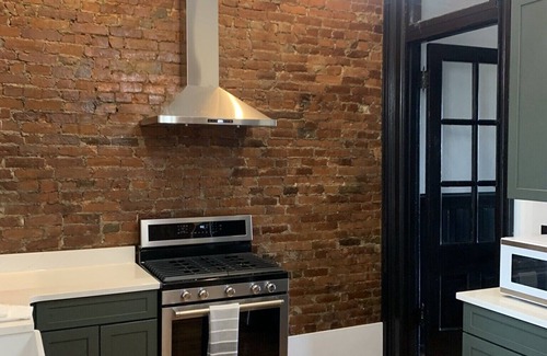 Circleville Apartment | Always & Forever - A Lux Romantic Getaway Suite