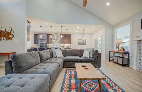 Gracywoods House | Always Indigo: Space and comfort in N Austin