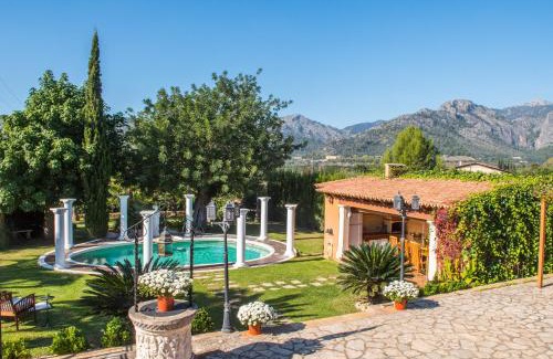 Sa Coma Villa | Alzina Villa 5 bedrooms with pool in Sa Coma Bunyola at the foot of the Sierra de Tramuntana but close to Palma