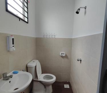 Jasin House | AM Homestay Melaka Dua Tingkat 4Room 3Bathroom