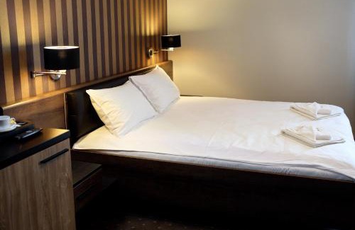 Lomza Hotel | Amadeus