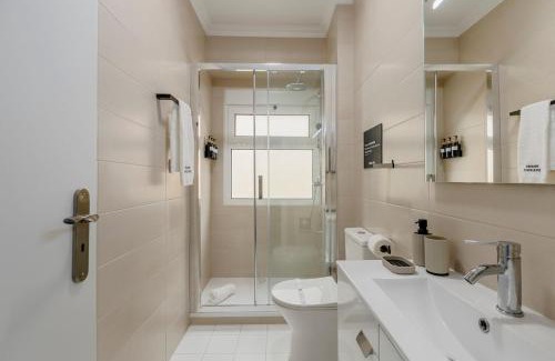 Mina Apartment | Amadora Flat 6