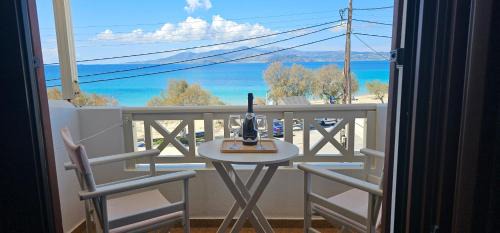 Agios Prokopios Apartment | Amalia Studios