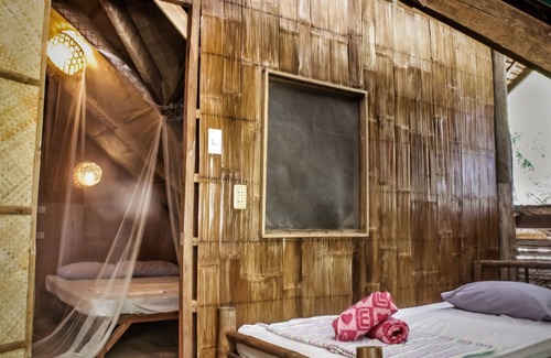 Abra de Ilog Resort | AMAMI BEACH RESORT, native style 20mt from the seashore