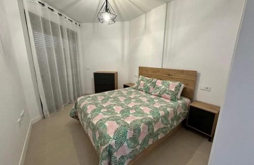 Velez-Malaga Apartment | Amanecer primera línea playa Benajarafe Malaga