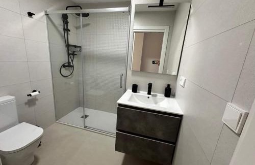 Velez-Malaga Apartment | Amanecer primera línea playa Benajarafe Malaga