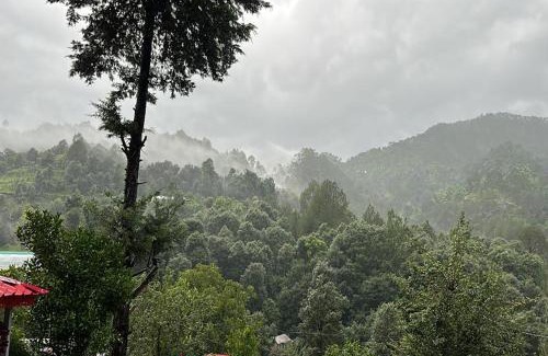 Bhimtal House | Amantran Vilas