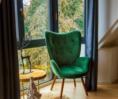 Lahr Apartment | AMAO Green - City Center - Penthouse Maisonette - 90 m2 - 8 Guests - Rooftop Terrace - King-Size Beds