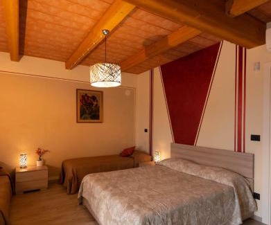 Campiglione Fenile Bed & Breakfast | Amaranto Bed & Breakfast