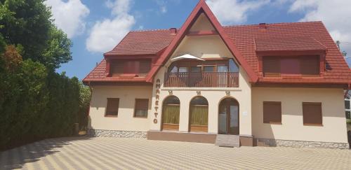 Miskolc-Tapolca House | Amaretto Szállás
