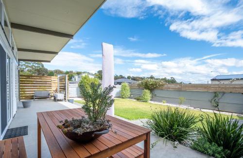 Coles Bay Apartment | Amaroo 1 - Freycinet Holiday Houses