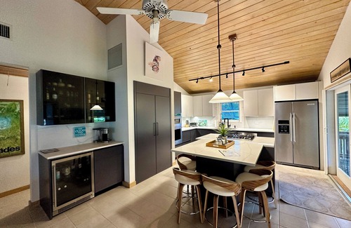 Summerland Key House | Amazing 2 BR Home in Summerland w/Great Boating Access & Private Heated Pool!