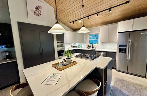 Summerland Key House | Amazing 2 BR Home in Summerland w/Great Boating Access & Private Heated Pool!