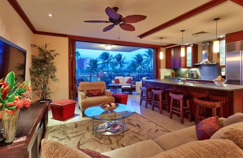 Ko Olina Condo | Amazing 2BR Condo in Ko Olina Beach Villa OT 314
