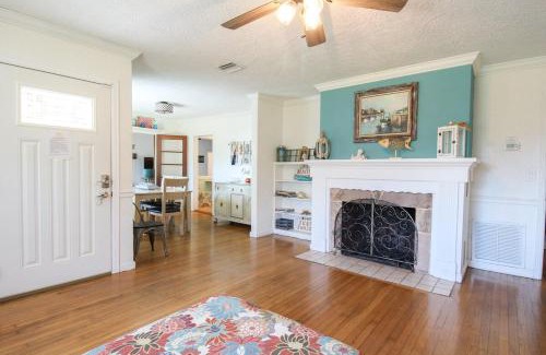 Harbor Hills House | Amazing 3 BR private pool home near Anna Maria Island - 7th Heaven