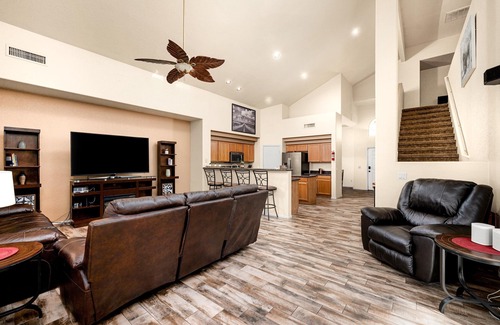 Mountain Vista Ranch House | Amazing 4 bedroom, 2.5 bathroom heated pool, firepit, BBQ perfect for families