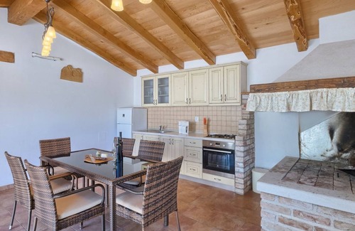 Bazgalji Villa | Amazing 4 bedroom Villa with pool and big garden in Central Istria