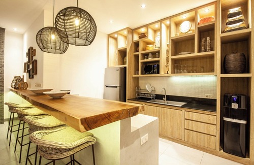 Drupadi Villa | Amazing 4 BR Villa in Central Seminyak, Modern, Immaculate, Great Location