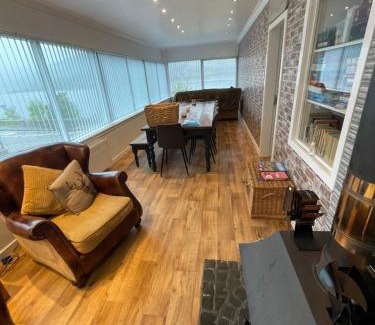 Arrochar House | Amazing Alps and Loch views - HOT TUB and pet friendly