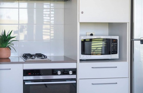 The Hill Apartment | Amazing Apartment - Free Wi-Fi